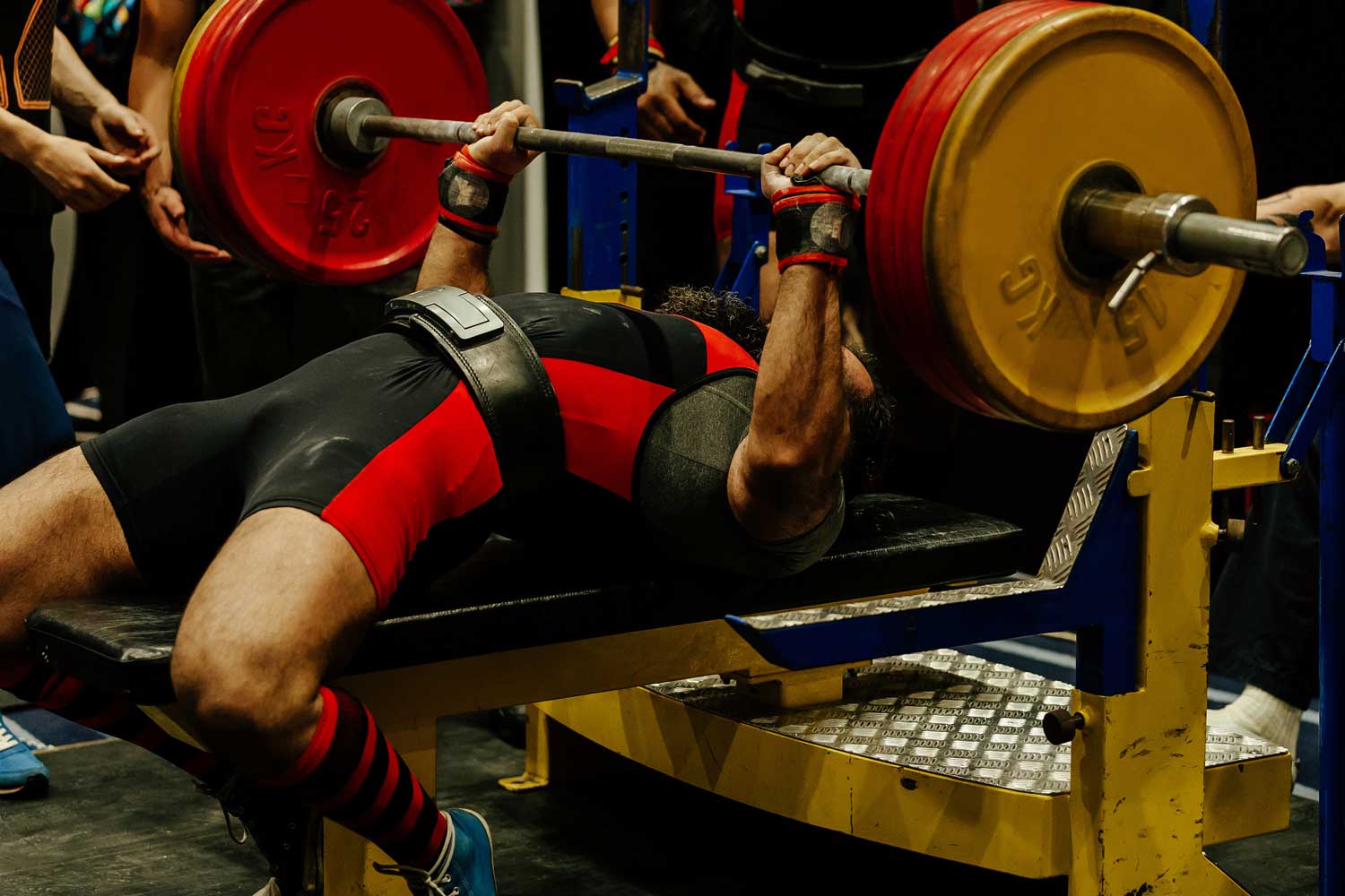 How to Bench Press Like A Powerlifter