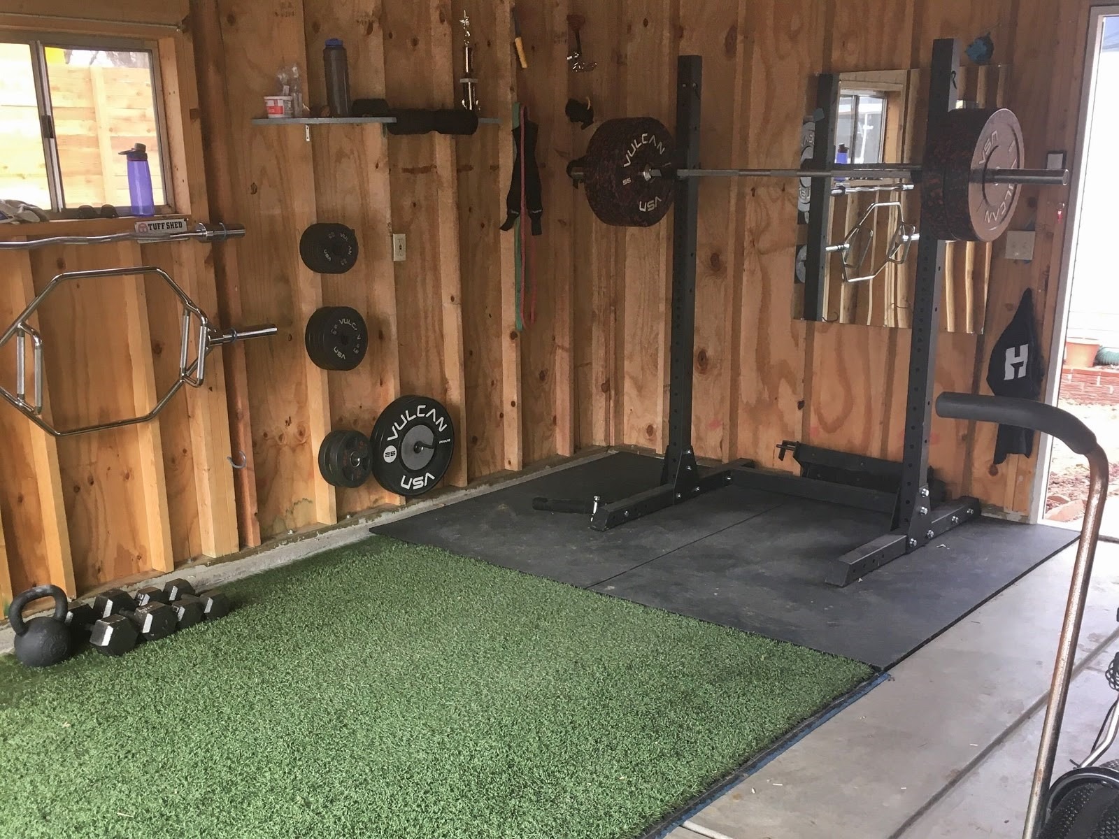 This Weekend Only, Build a Home Gym for Dirt Cheap at 's